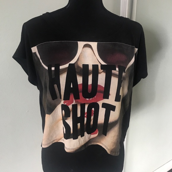 Forever 21 Tops - Haute Shot Oversized Cropped Graphic T-Shirt